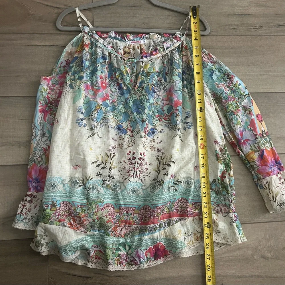 Johnny Was Daria 100% Silk Boho Cold Shoulder Boho Bell Sleeve Blouse Top S - Picture 11 of 13
